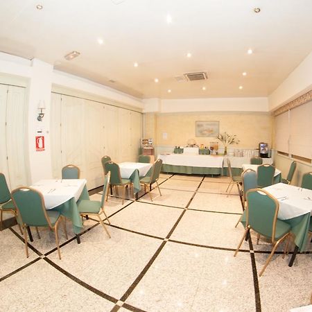 Ana Maria Hotel Granada Exterior foto