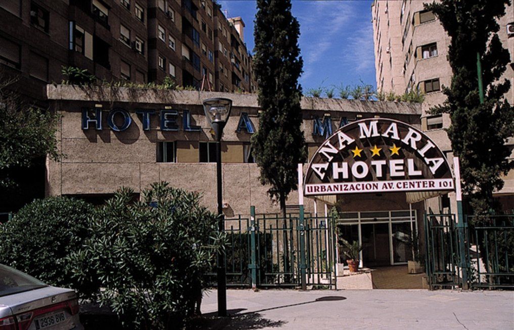 Ana Maria Hotel Granada Exterior foto